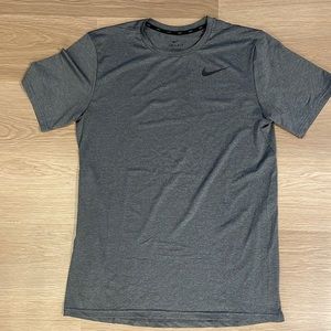 Gray, Nike Dri-fit, Standard fit, size Medium workout shirt